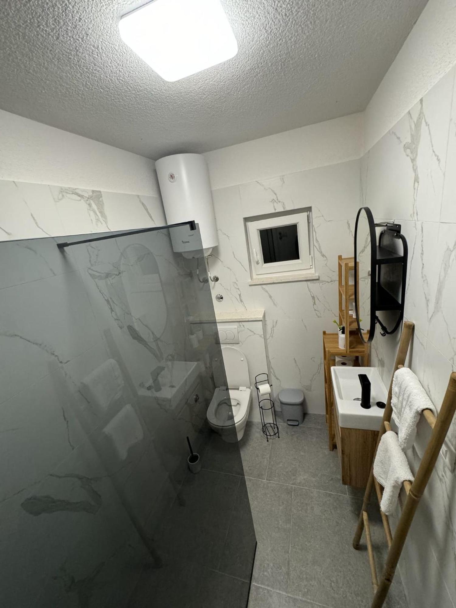 Apartment Koko โรกอซนิซา ภายนอก รูปภาพ